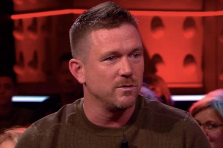 Johnny de Mol zingt nummer voor jarig zoontje