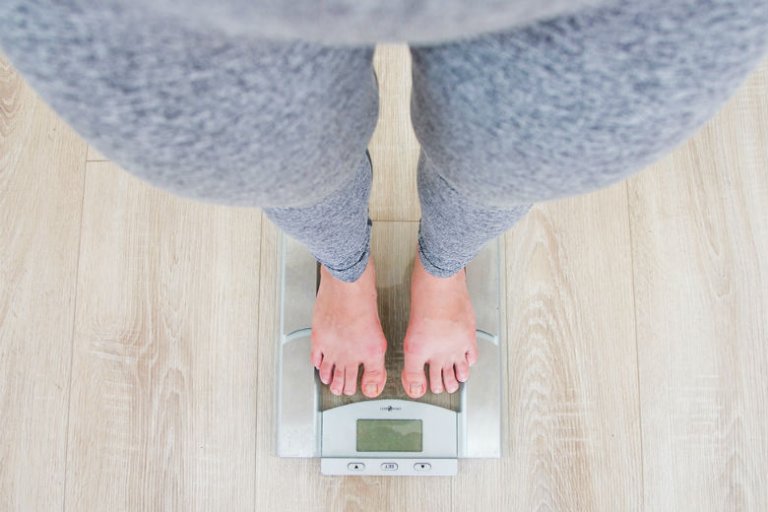 Dit zijn de redenen waarom je zwaarder bent tijdens je menstruatie